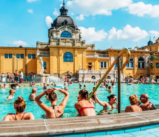 Термальні купальні Будапешта — де оздоровитися та відпочити?