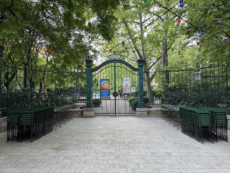Károlyi Garden